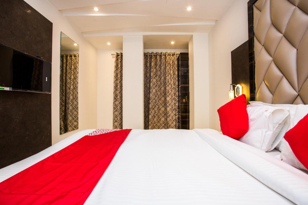 Oyo 37559 Hotel Al Haram Mumbai Eksteriør bilde