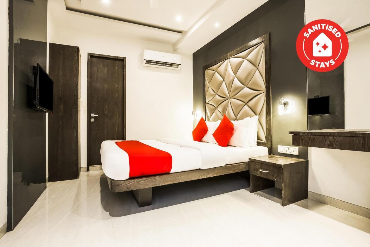 Oyo 37559 Hotel Al Haram Mumbai Eksteriør bilde