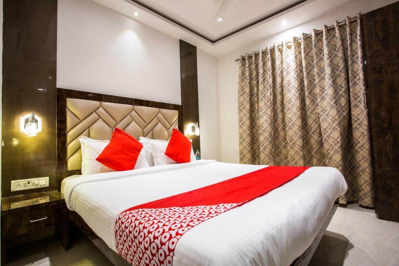 Oyo 37559 Hotel Al Haram Mumbai Eksteriør bilde