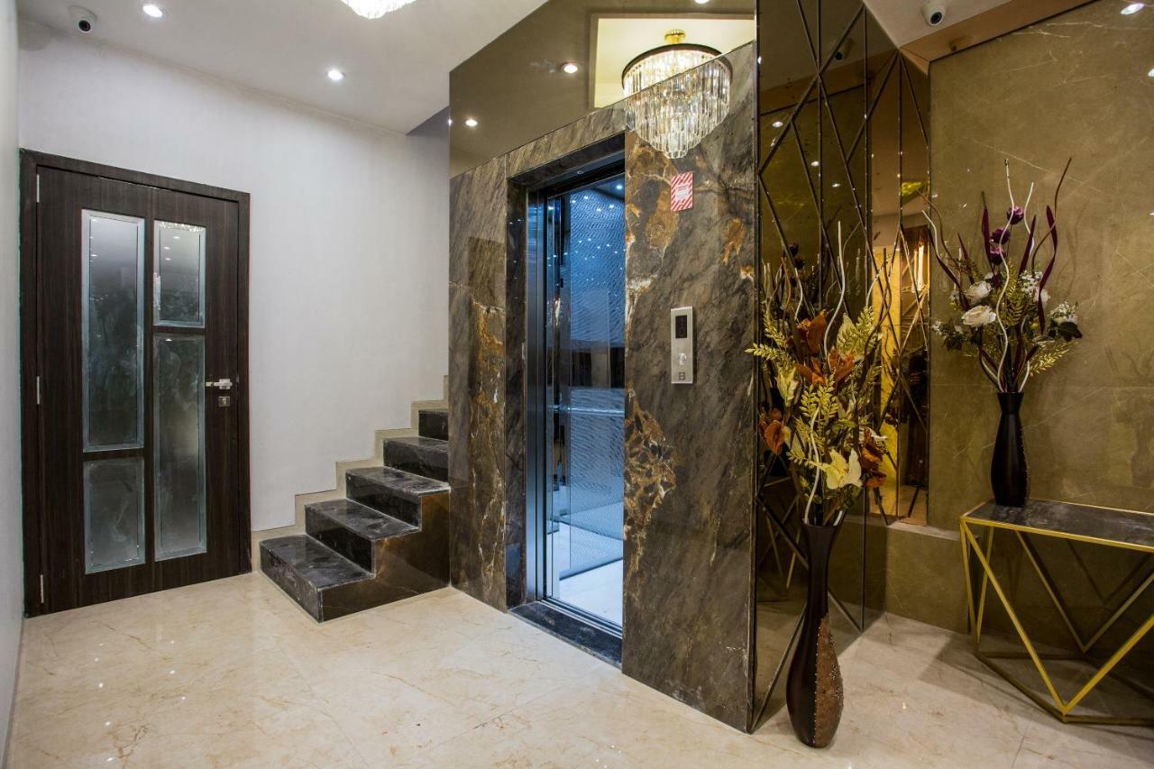 Oyo 37559 Hotel Al Haram Mumbai Eksteriør bilde