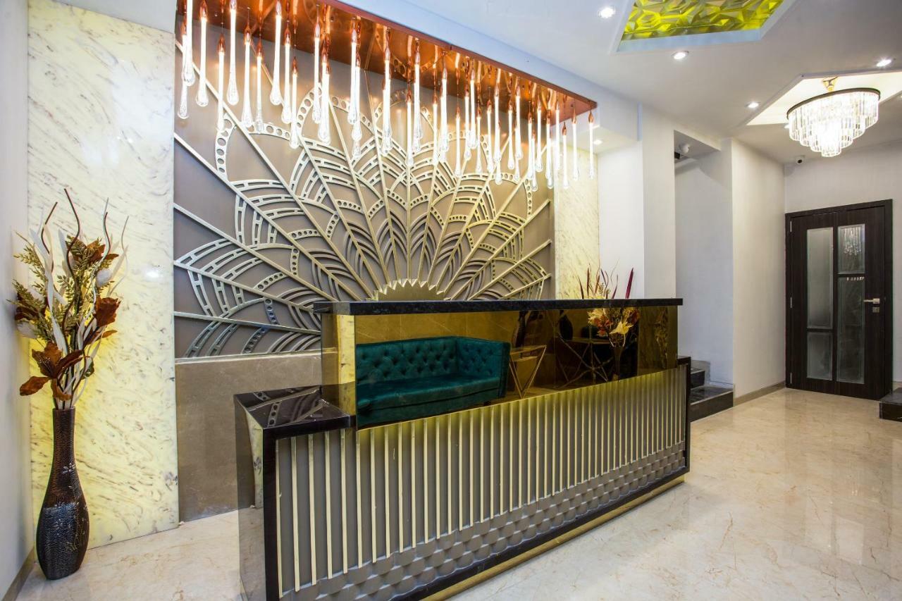 Oyo 37559 Hotel Al Haram Mumbai Eksteriør bilde