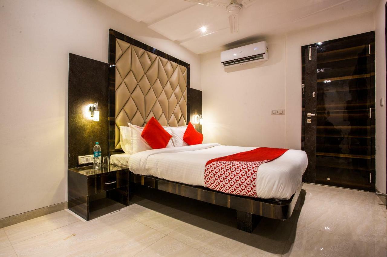 Oyo 37559 Hotel Al Haram Mumbai Eksteriør bilde