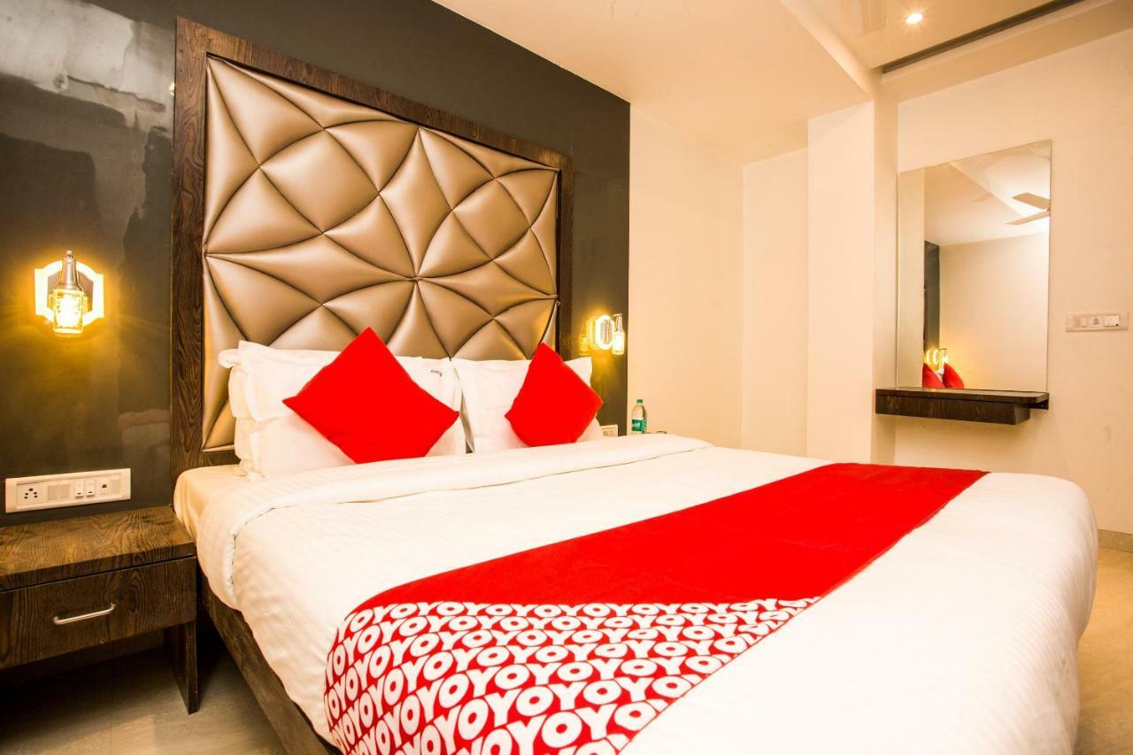 Oyo 37559 Hotel Al Haram Mumbai Eksteriør bilde