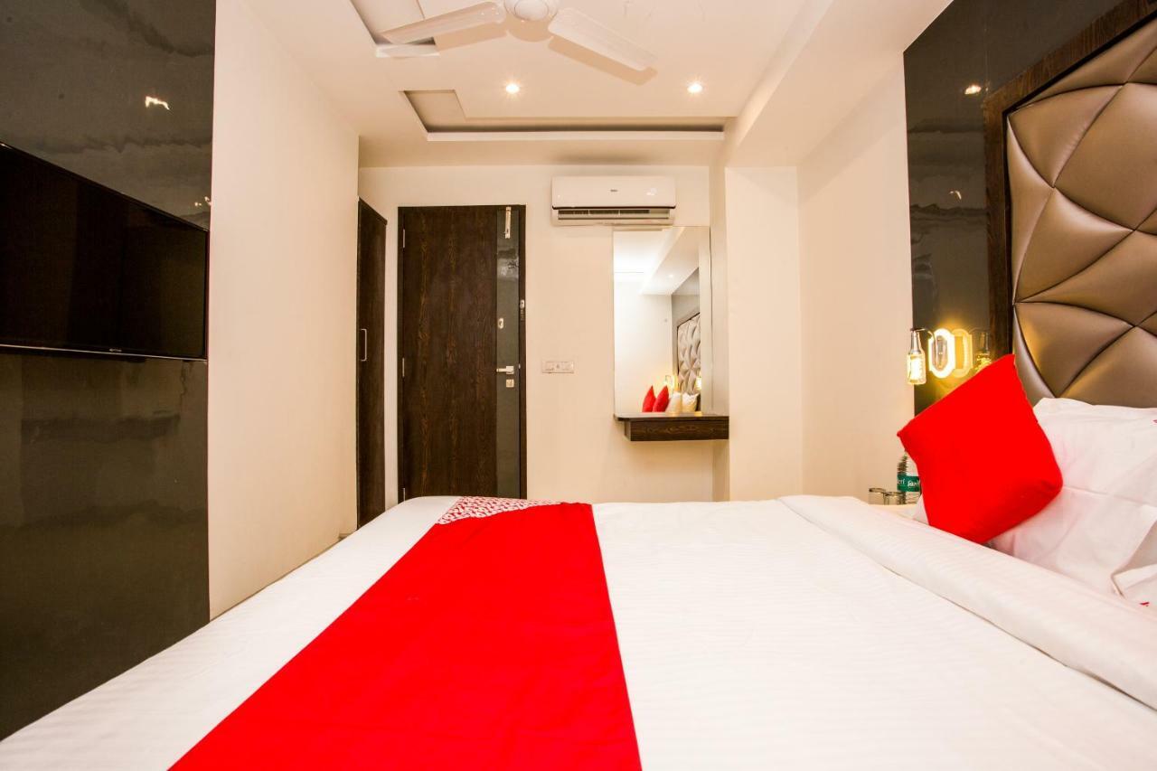 Oyo 37559 Hotel Al Haram Mumbai Eksteriør bilde