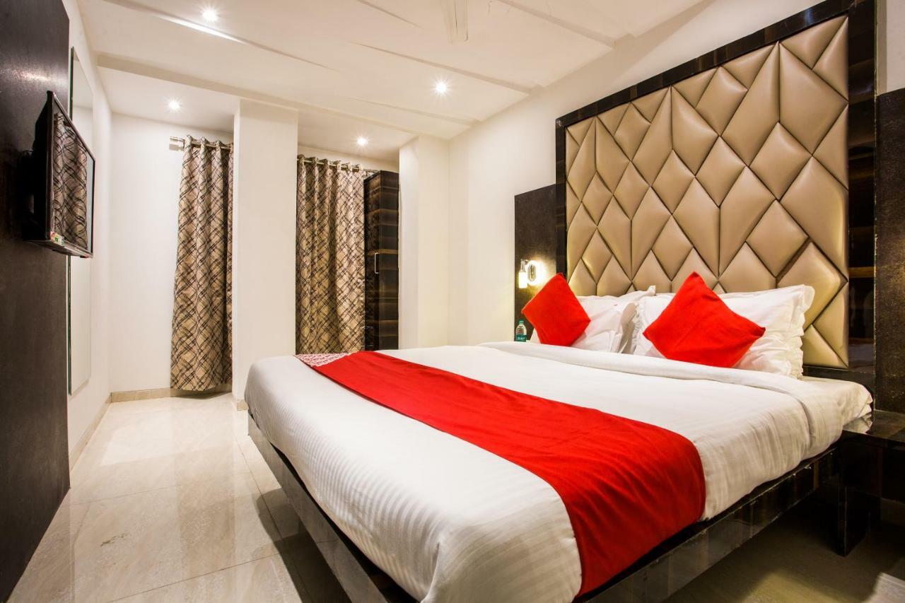 Oyo 37559 Hotel Al Haram Mumbai Eksteriør bilde